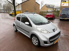 Peugeot 107 - Airco / 52.000 NAP / Open dak / Leuke auto