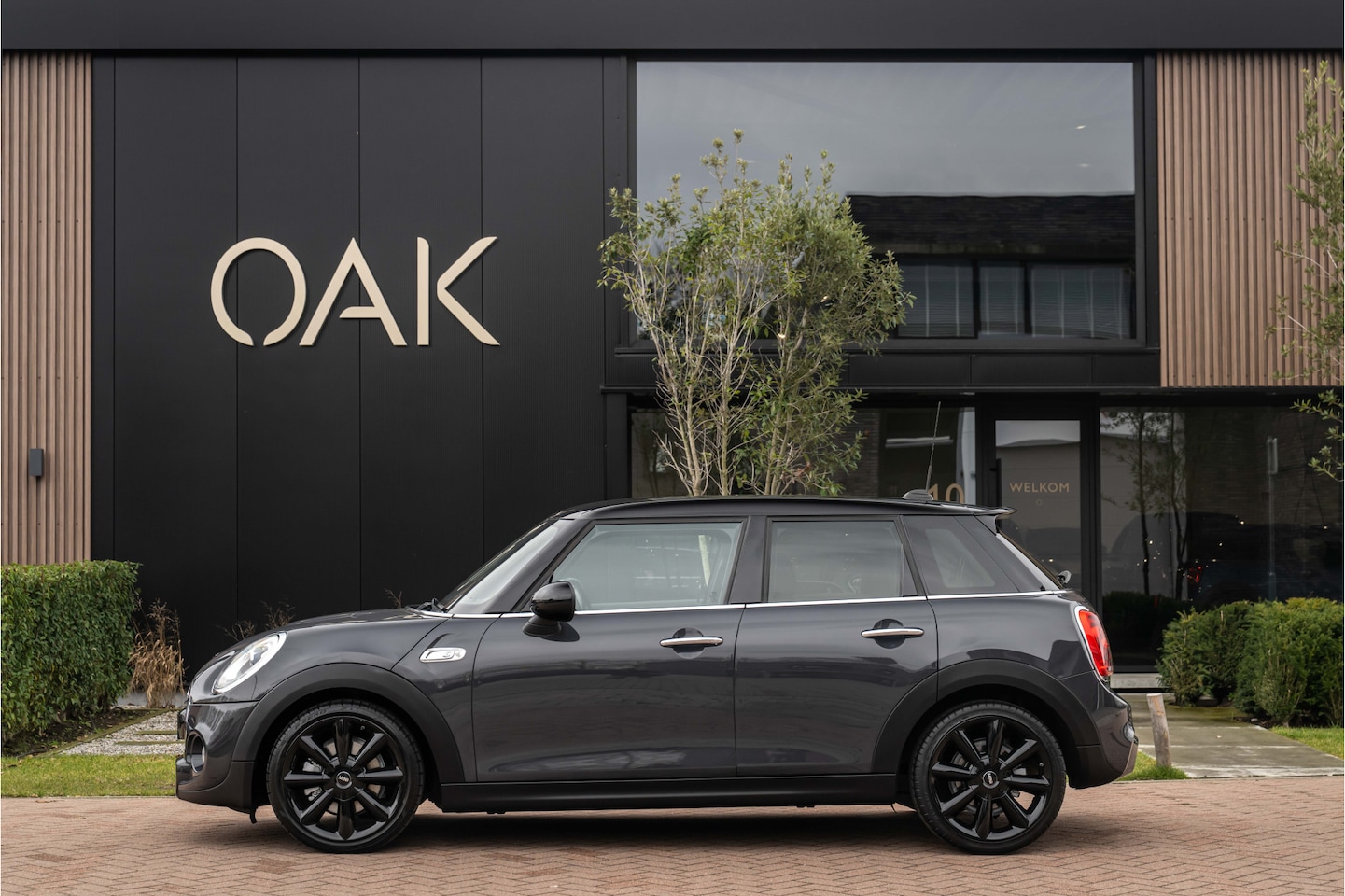 MINI Cooper S - Mini 2.0 Chili | Navigatie | Half Leder | LED | 18"LM | Thunder Grey - AutoWereld.nl