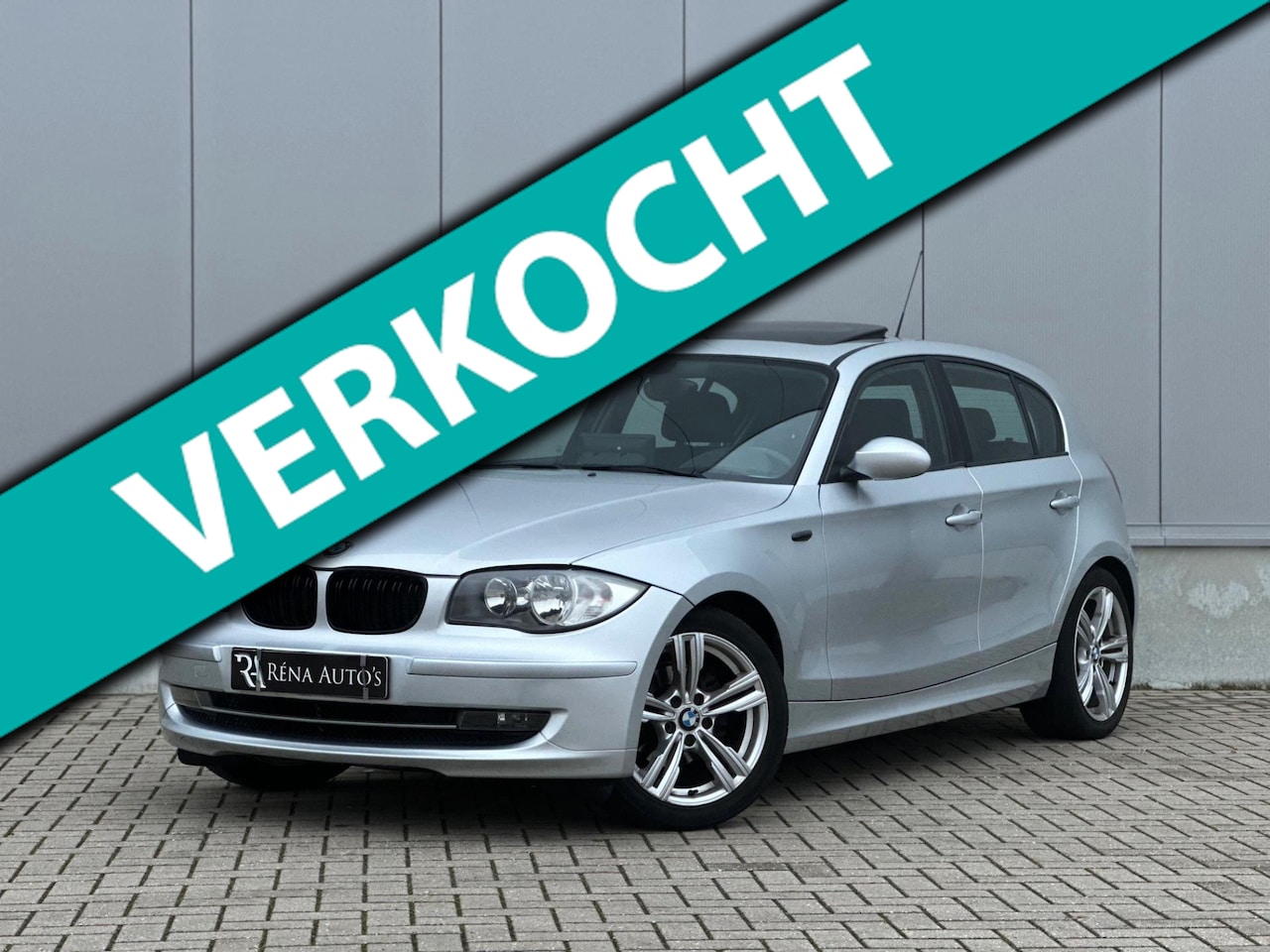 BMW 1-serie - 116i | Dak | Carplay | Airco | Nwe APK - AutoWereld.nl