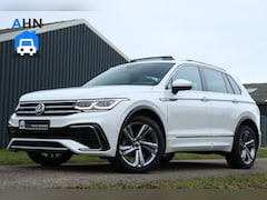 Volkswagen Tiguan - 1.5 TSI / 2x R-Line / Pano / Virtual Cockpit / Camera / Matrix LED / Trekhaak / 19"