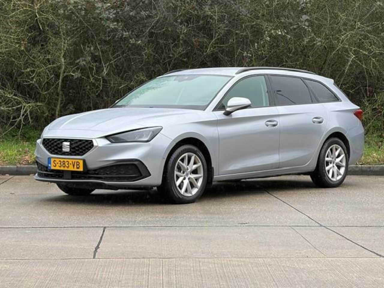 SEAT Leon Sportstourer - 1.5 eTSI Style Business Intense 1.5 eTSI Style Business Intense - AutoWereld.nl