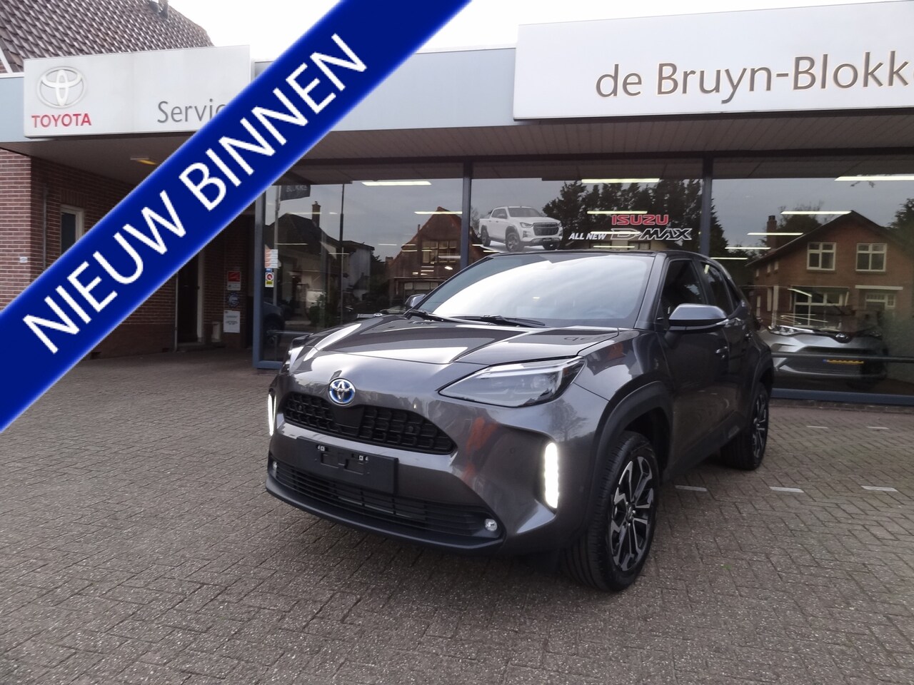 Toyota Yaris Cross - 1.5 Hybrid 130 Dynamic + Comfort Pack dodehoekdetectie / stoelverwarming / stuurwielverwar - AutoWereld.nl