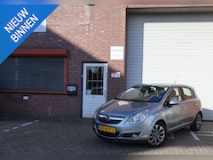 Opel Corsa - 1.4-16V Cosmo 2e eigenaar NAP Trekhaak PDC Cruise Leder 10-26 APK