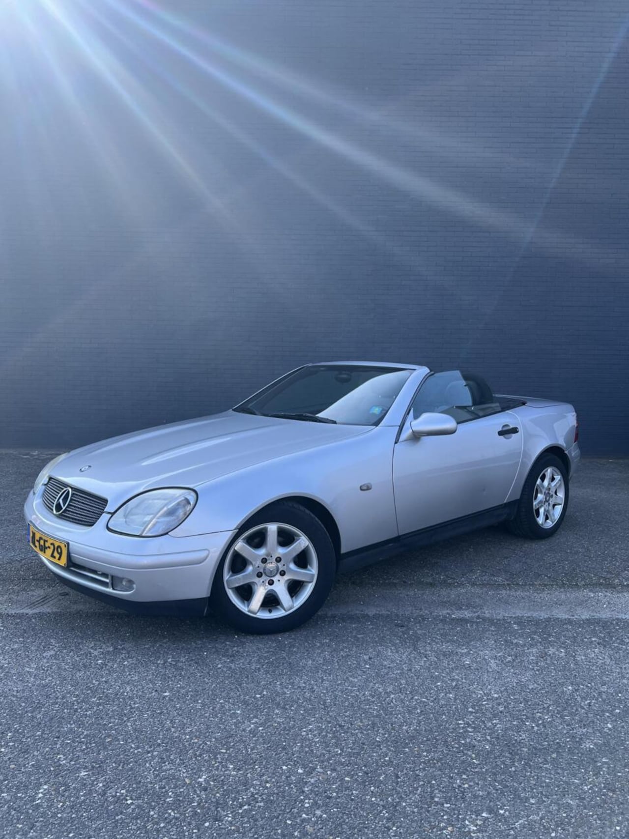 MERCEDES-BENZ SLK 200
