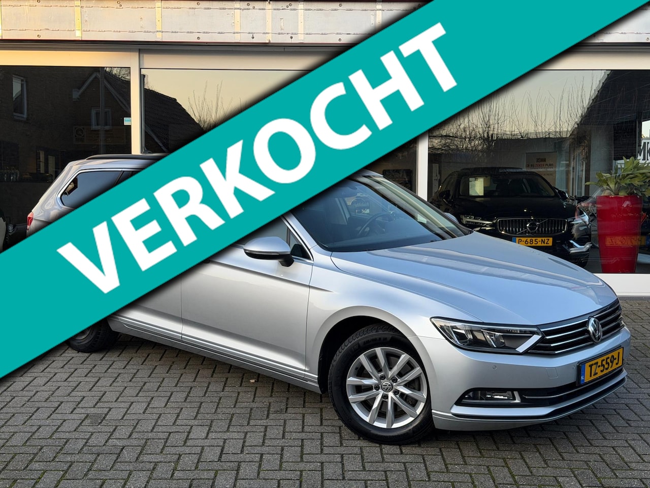Volkswagen Passat Variant - 1.4 TSI ACT Highline ACC I PDC I Carplay I Trekhaak - AutoWereld.nl