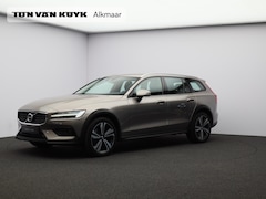 Volvo V60 Cross Country - 2.0 B5 AWD Pro / Trekhaak / Lederen Bekleding / Elektrisch Verst. Stoelen / Stoel+Stuurver