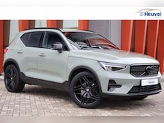 Volvo XC40 - B3 Plus Dark | Stoelverwarming | 360° Camera | H/K | Memory Stoelen | Glossy Black