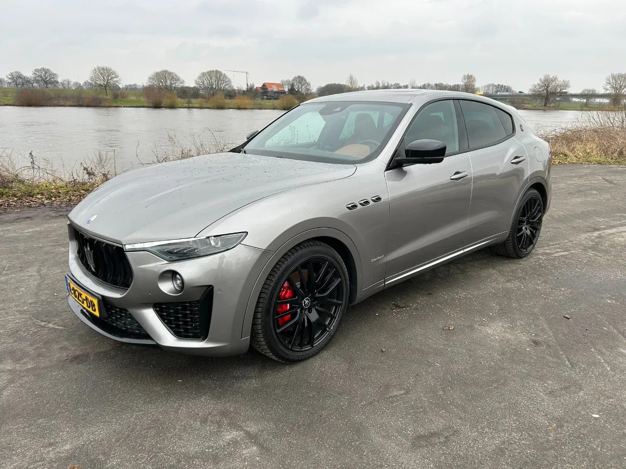 Maserati GranSport - Lavente / 3.0 D / AWD / Royale / Lux uitgevoerd / Full opties - AutoWereld.nl