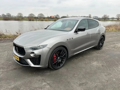 Maserati GranSport - Lavente / 3.0 D / AWD / Royale / Lux uitgevoerd / Full opties