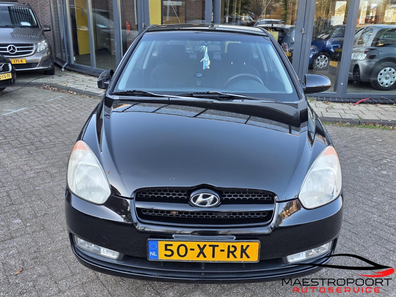 Hyundai Accent - 1.4i Dynamic Joy 1.4i Dynamic Joy - AutoWereld.nl