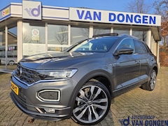 Volkswagen T-Roc - 1.5 TSI R-Line | Automaat | Full Option Pano / Trekhaak / Virtual
