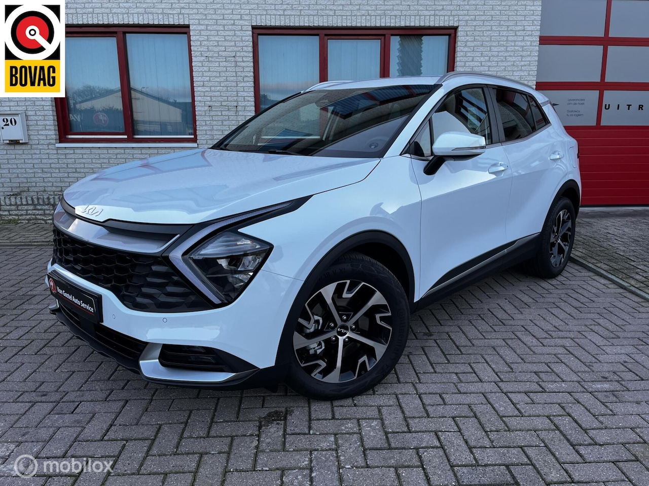 Kia Sportage - 1.6 T-GDi MHEV NAVI/CAMERA/CRUISE/STOELVERW - AutoWereld.nl