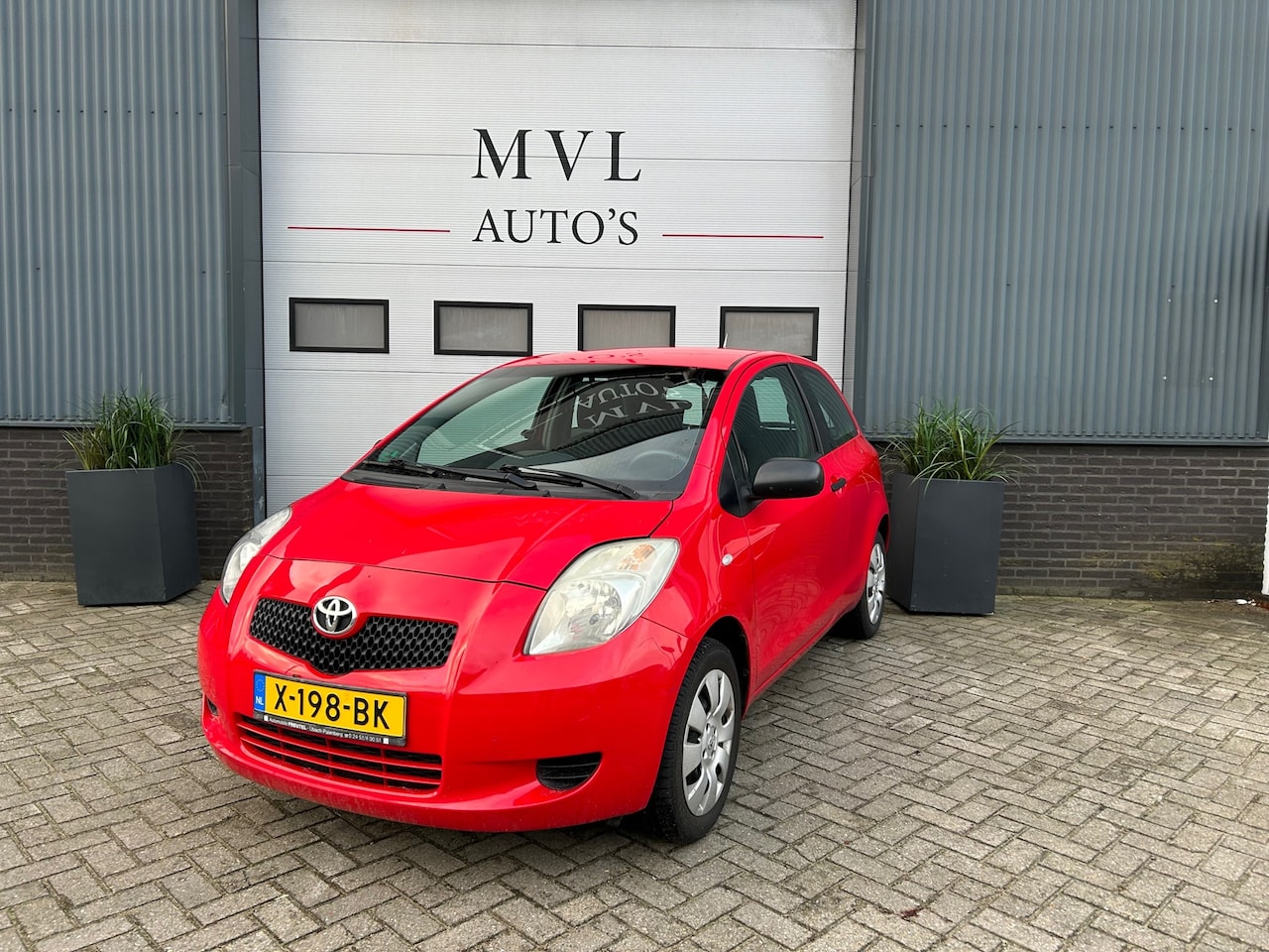 Toyota Yaris - 1.0 VVTi + /AIRCO/RIJKLAAR - AutoWereld.nl