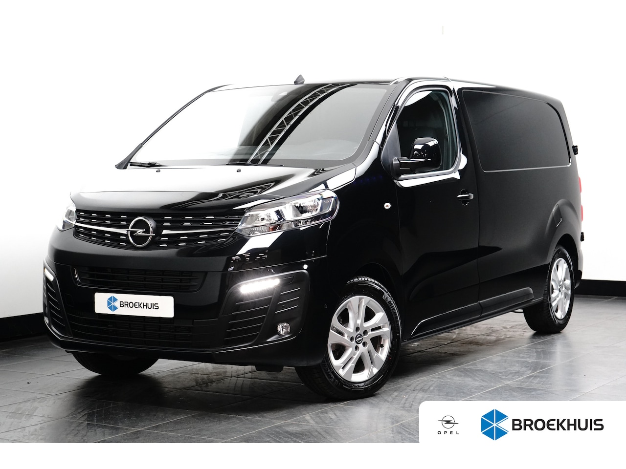Opel Vivaro - L2H1 180pk Automaat | Airconditioning | Lichtmetalen velgen | Parkeerpilootsysteem voor en - AutoWereld.nl