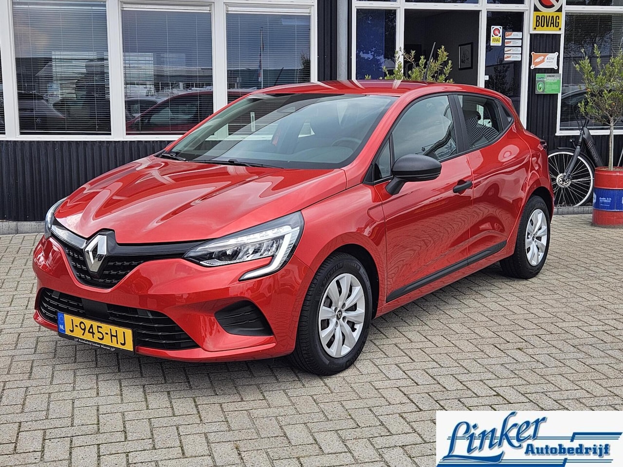 Renault Clio Estate - 0.9 TCe Intens NL-AUTO RIJKAAR CRUISE BLUETOOTH - AutoWereld.nl