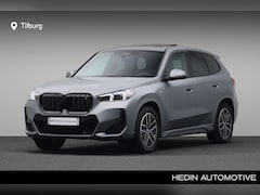 BMW iX1 - xDrive30 Launch Edition 67 kWh | PDC Voor/Achter | Comfort Access | Glazen Panoramadak | H