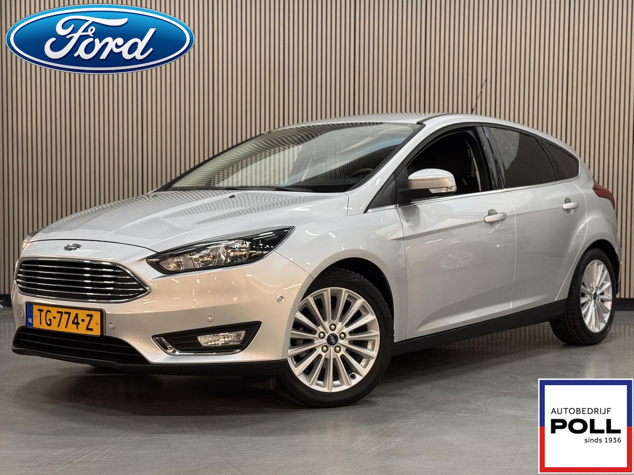 Ford Focus - 100pk Titanium Adv Navi Parking pack Trekhaak Voorruitverwarming 17" LM Privacy Glass 5drs - AutoWereld.nl
