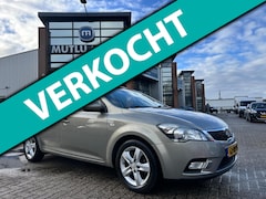Kia Cee'd Sporty Wagon - 1.4 CVVT Seven NAP CRUISE NAVI APK Airco