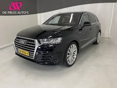 Audi Q7 - 3.0 TDI quattro S Line + 7p Bose Alacntara Hemel Trekhaak Pano 22 Inch Luchtvering