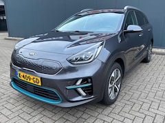 Kia e-Niro - ExecutiveLine 64 kWh|Fase 3|1e Eigenaar|Navi|Cam|ACC|JBL|Memory|