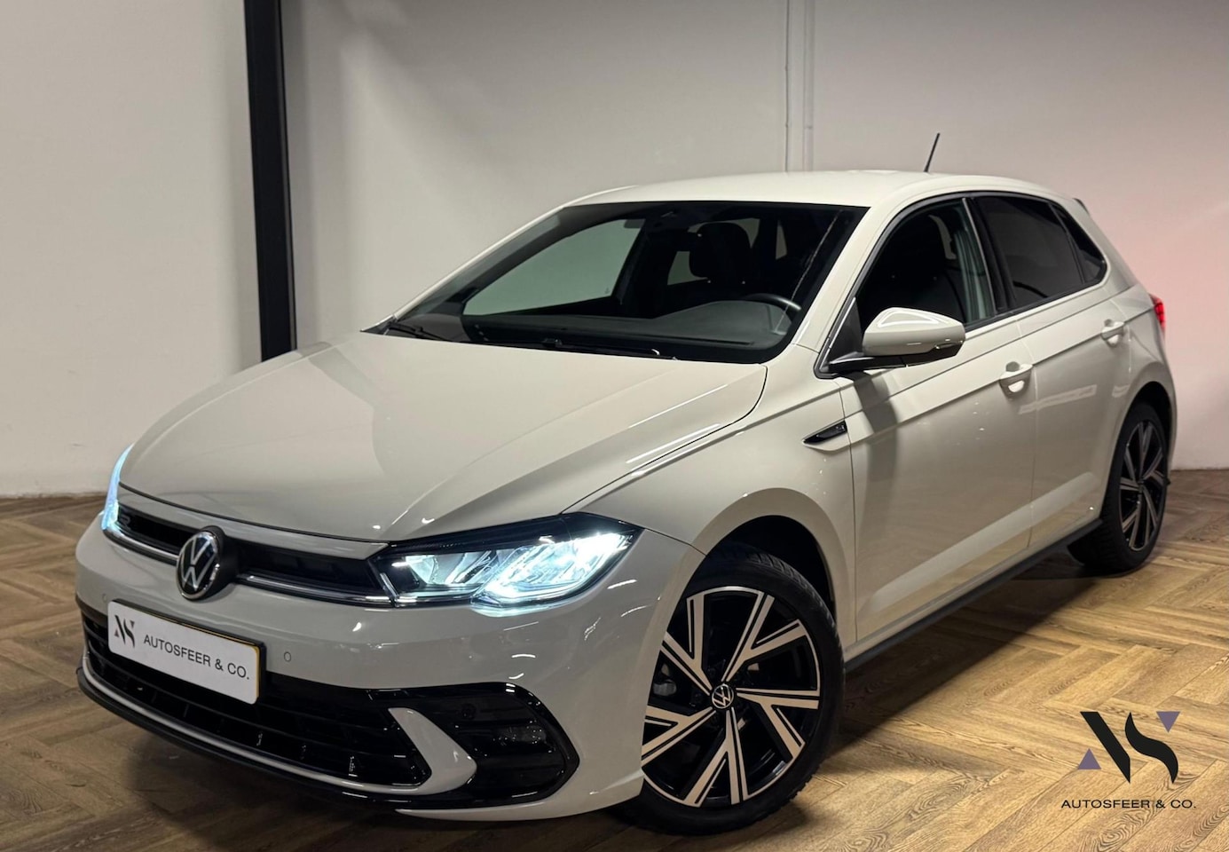 Volkswagen Polo - 1.0 TSI R-Line KEYLESS CAM - AutoWereld.nl