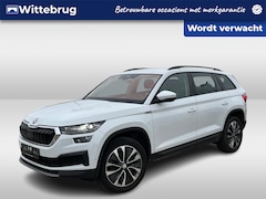 Skoda Kodiaq - 1.5 TSI 150PK Ambition / 19" LMV / Digitale Cockpit / Zwenkbare Trekhaak / Parkeersensoren