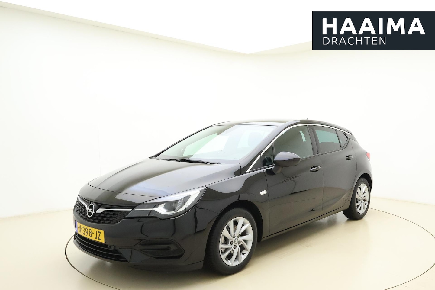 Opel Astra - 1.2 Business Elegance | Trekhaak | 1350KG Trekgewicht | Navigatie | Climate Control | Star - AutoWereld.nl