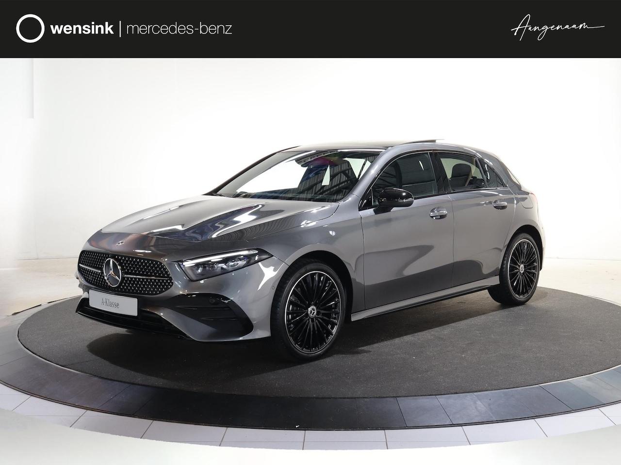 Mercedes-Benz A-klasse - 250e Business Solution AMG | Panoramaschuifdak | Stoelverwarming | Achteruitrijcamera |  M - AutoWereld.nl