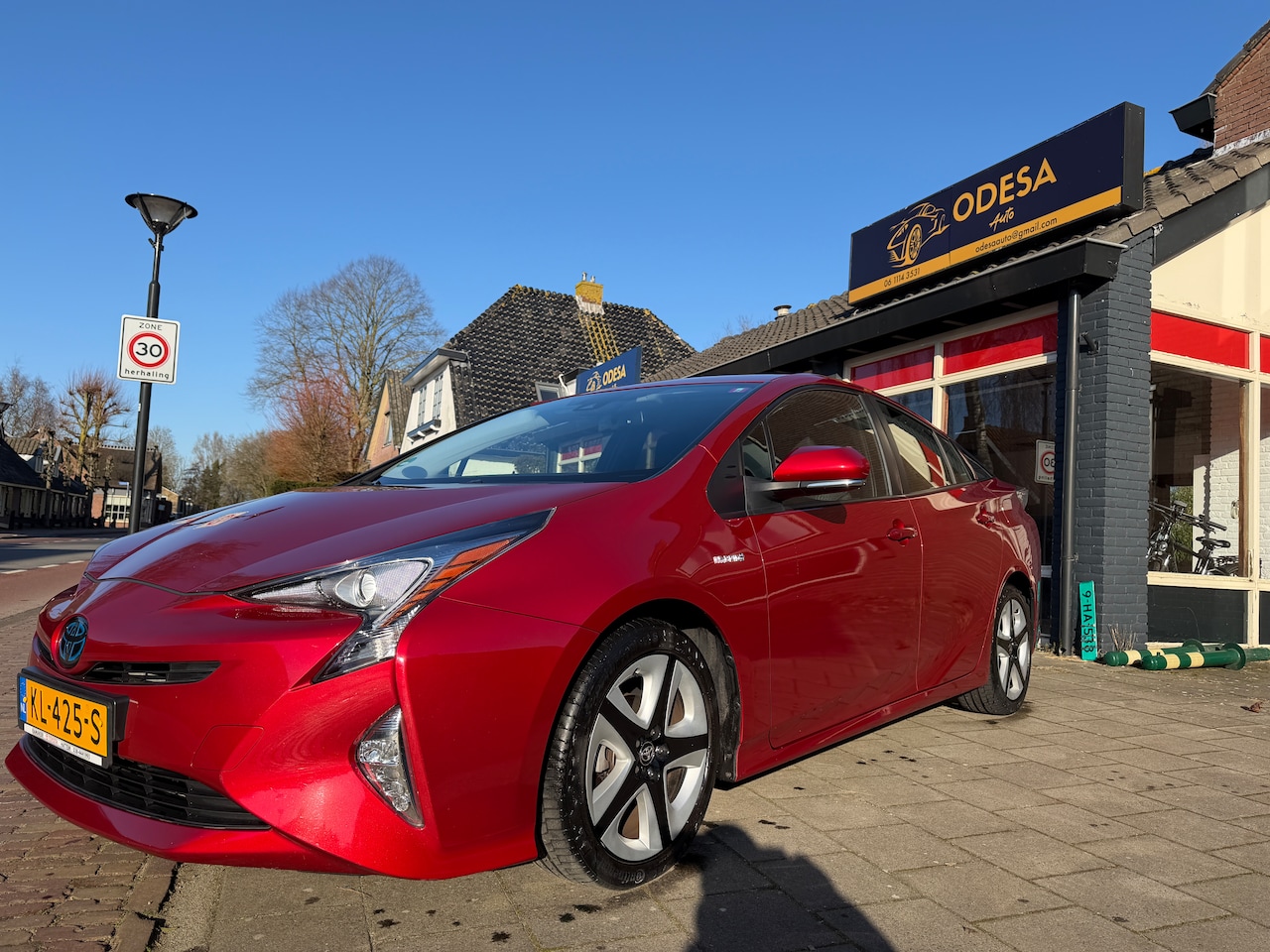 Toyota Prius - 1.8 Dynamic - AutoWereld.nl