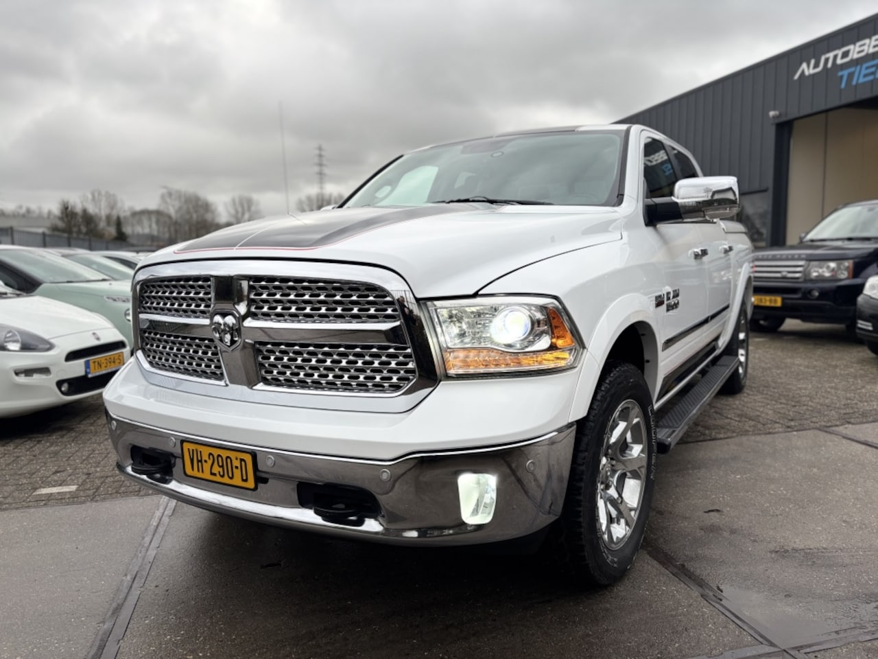 DODGE RAM 1500 LARAMIE