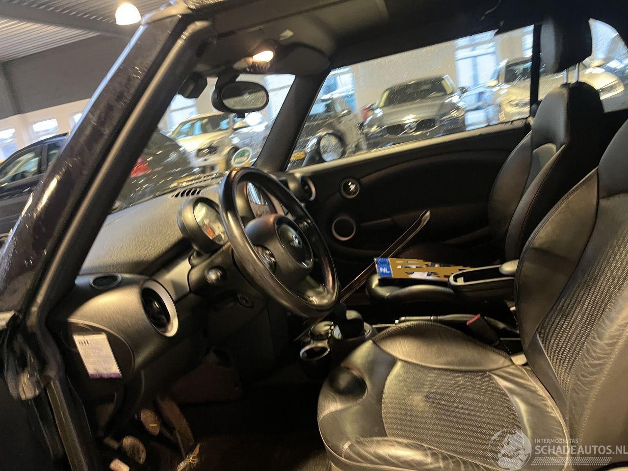 MINI Cabrio - Cooper 1.6 One Chili