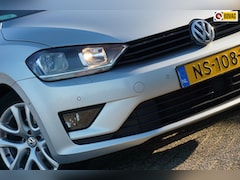 Volkswagen Golf Sportsvan - 1.6 TDI Comfortline AUTOMAAT | Reflex Silver | Navi/Cruise/Trekhaak/Stoelverwarming - Keur