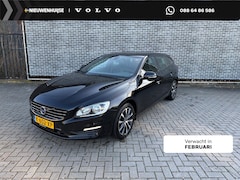 Volvo V60 - 2.0 T4 Kinetic | Navigatie | Bluetooth | Lederen Bekleding | Sportstoelen | Stoelverwarmin
