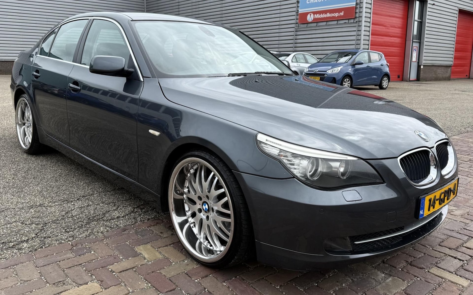 BMW 5-serie - 520i Business Line MOTOR KAPOT - EXPORT - AutoWereld.nl