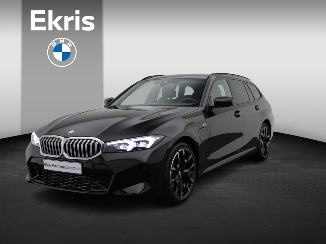 BMW 3-serie Touring - 330e M Sportpakket | Comfort Pack | Stuurwielrand Verwarmd | Comfort Access | Trekhaak | - AutoWereld.nl