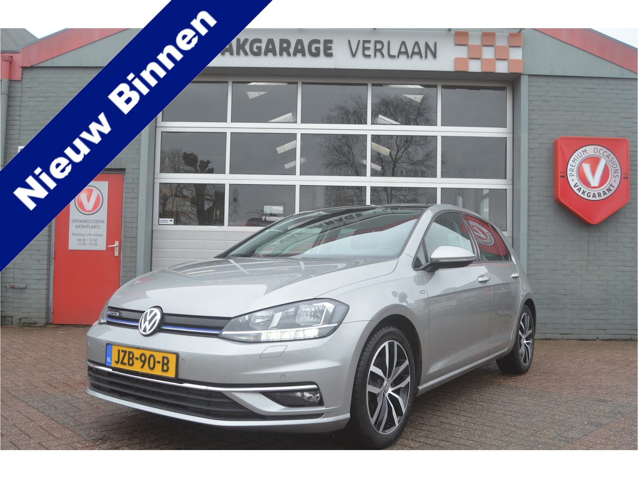 Volkswagen Golf - 1.5 TSI Comfortline Pano/camera/navi/DAB - AutoWereld.nl