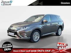 Mitsubishi Outlander - 2.4 PHEV Intense Elec stoel| Trekhaak | Stoel verwarming| Dodehoek sensor| Parkeersensoren