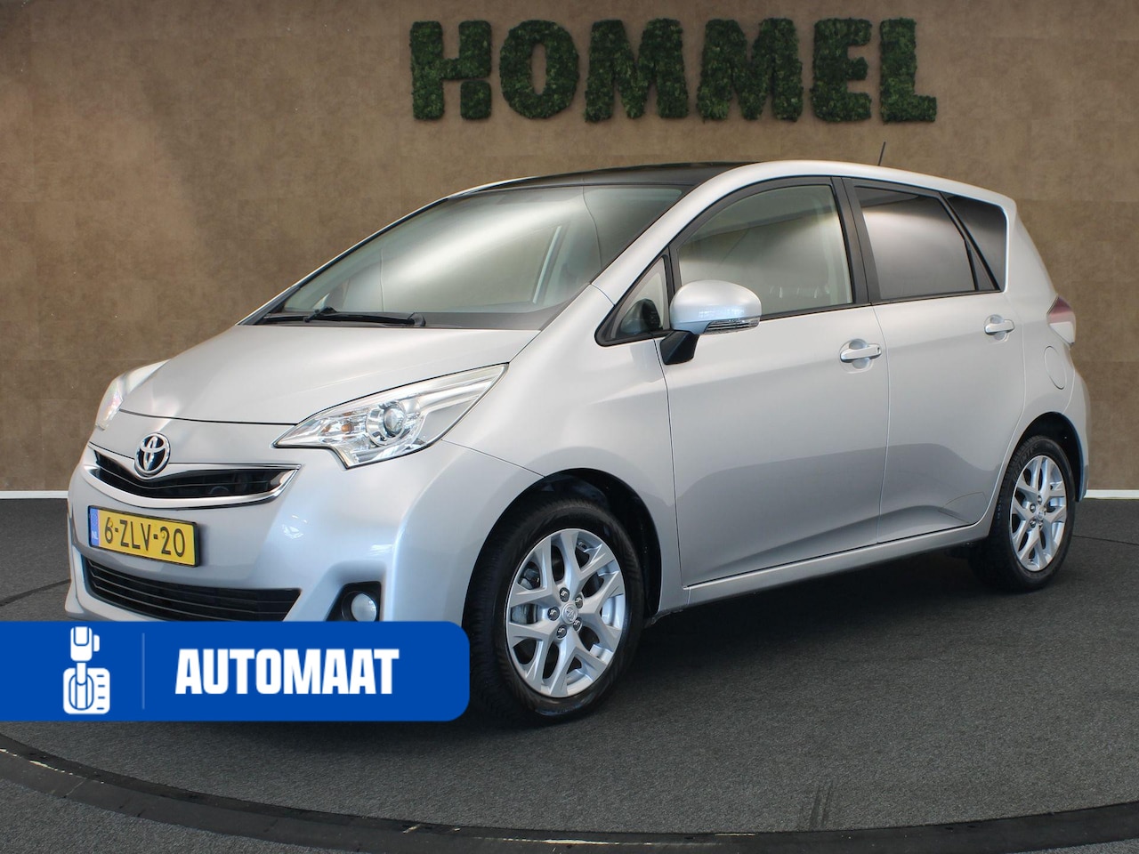 Toyota Verso S - 1.3 VVT-i Trend - ORIGINEEL NEDERLANDSE AUTO - PANORAMADAK - ACHTERUITRIJ CAMERA - BLUETOO - AutoWereld.nl
