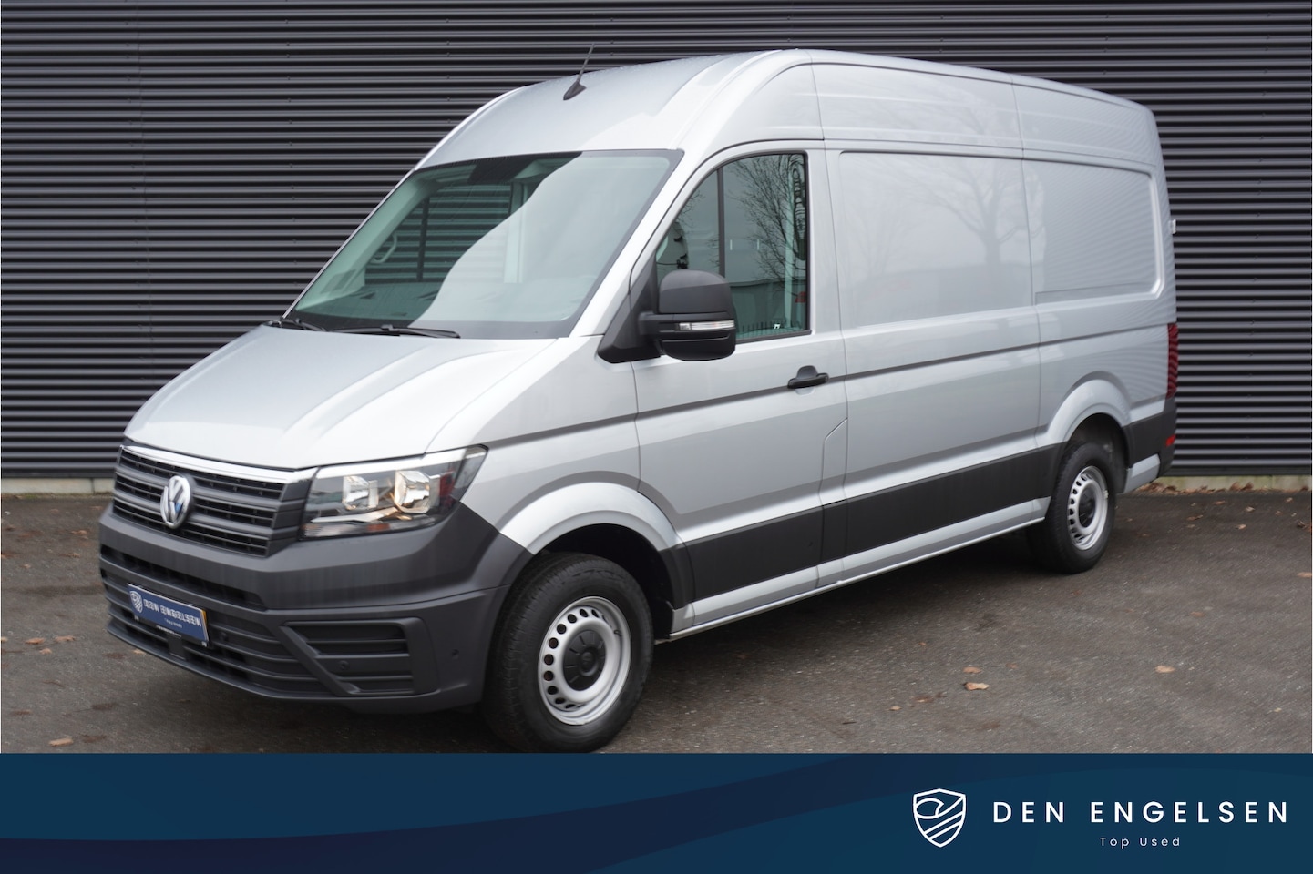 Volkswagen Crafter - 140pk Automaat L3H3/L2H2 Apple carplay Camera Stoelverwarming Airco Parkeersensoren - AutoWereld.nl