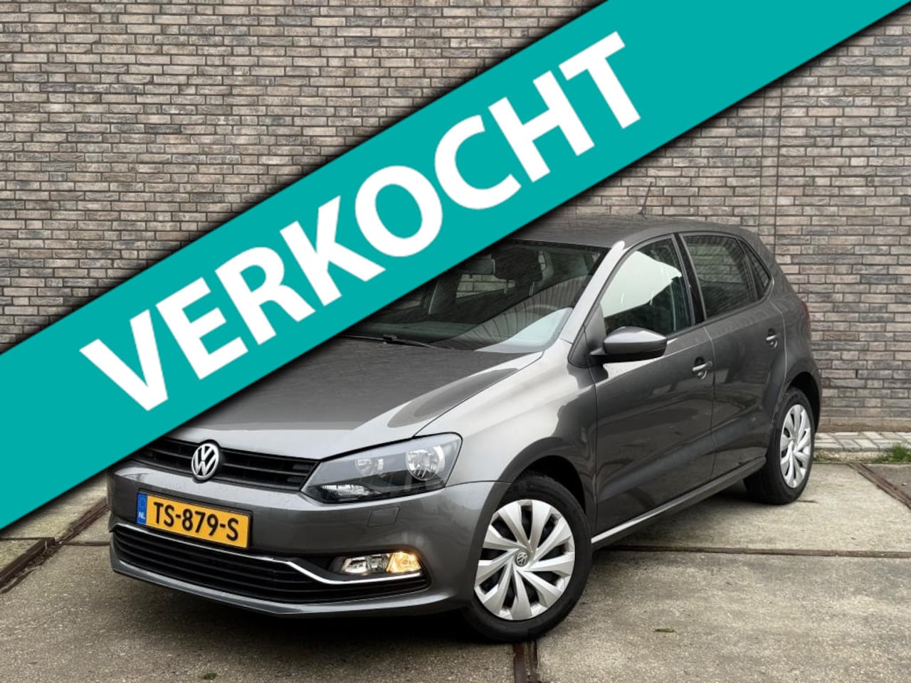 Volkswagen Polo - 1.2 TSI Comfortline Business R Automaat Carplay Camera - AutoWereld.nl