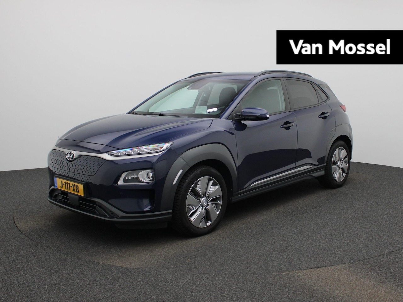Hyundai Kona Electric - EV Premium 64 kWh | Apple Carplay / Android Auto | Stoelverwarming | Stuurverwarming | Hea - AutoWereld.nl