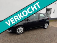 Toyota Yaris - 1.3 VVT-i Aspiration, '15, aut., camera, airco, cruise controle