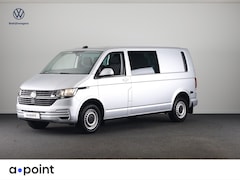 Volkswagen Transporter - 2.0 TDI L2H1 32 DC Highline 150 pk Automaat | Navigatie | Trekhaak (afneembaar) | Adaptiev