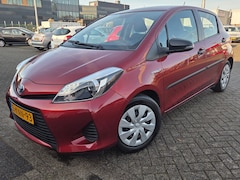 Toyota Yaris - 1.5 Full Hybrid Comfort/TREKHAAK/DEALER ONDERHOUD