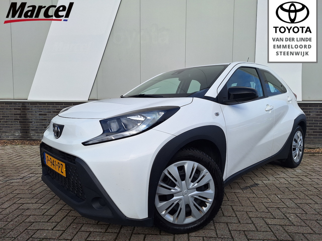 Toyota Aygo X - 1.0 VVT-i MT Play Airco Ad Cruise Apple/Android auto - AutoWereld.nl