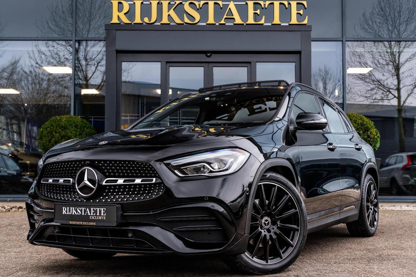 Mercedes-Benz GLA-Klasse - 250 AMG Line|PANO|CAMERA|SFEERV.|TREKHK - AutoWereld.nl