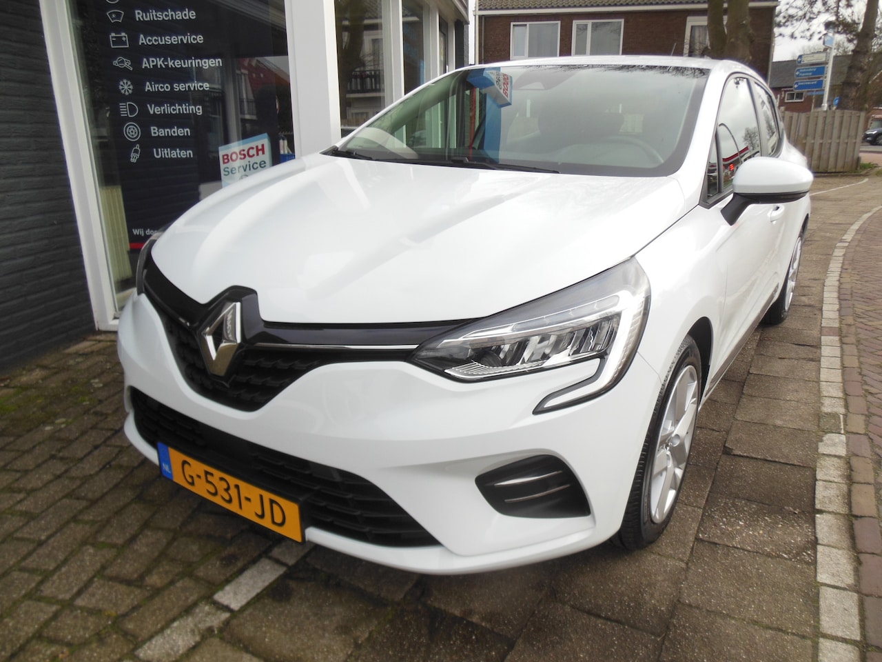 Renault Clio - 1.0 TCe Zen 12 maanden Bovag garantie carplay/android - AutoWereld.nl