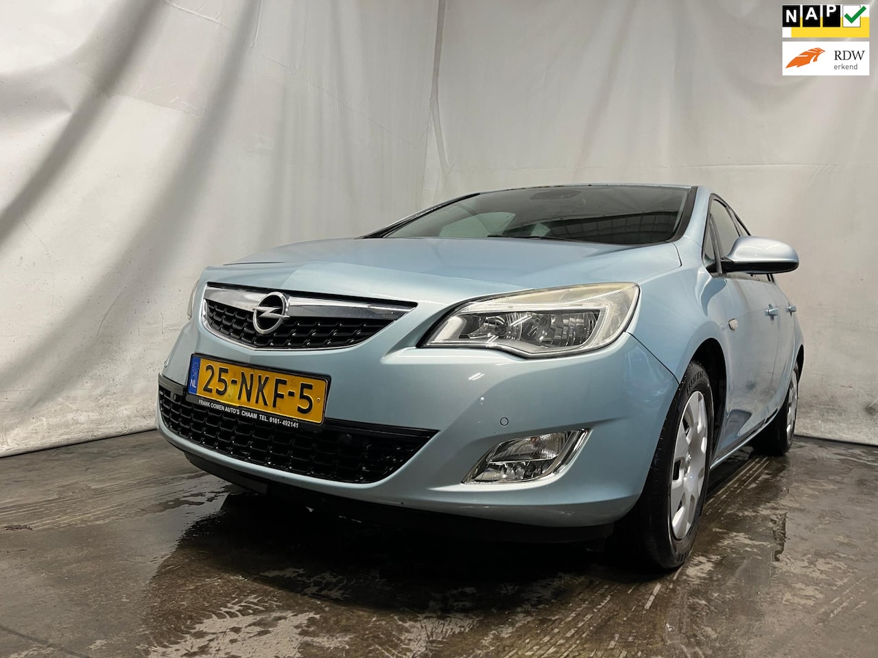 Opel Astra - 1.6 Edition - Rechter Front Schade - BPM - AutoWereld.nl