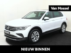Volkswagen Tiguan - 1.4 TSI eHybrid Elegance | Schuif-/Kanteldak | Virtual Cockpit | Navigatie | Achteruitrijc