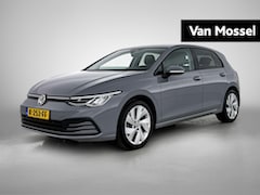 Volkswagen Golf - 1.5 TSI LIFE | 130 PK | Apple Carplay / Android Auto | Cruise Control Adaptief | Navigatie
